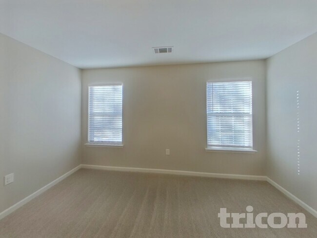 Building Photo - 4296 Tucker Chase Drive