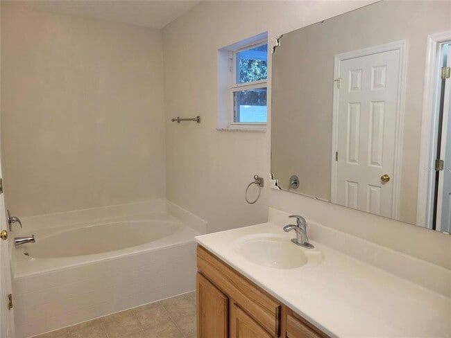 Building Photo - 2230 Tealwood Circle