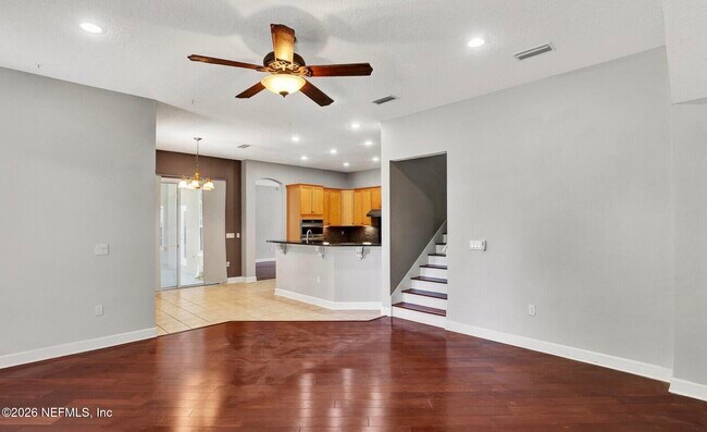 Building Photo - 11827 Crusselle Dr