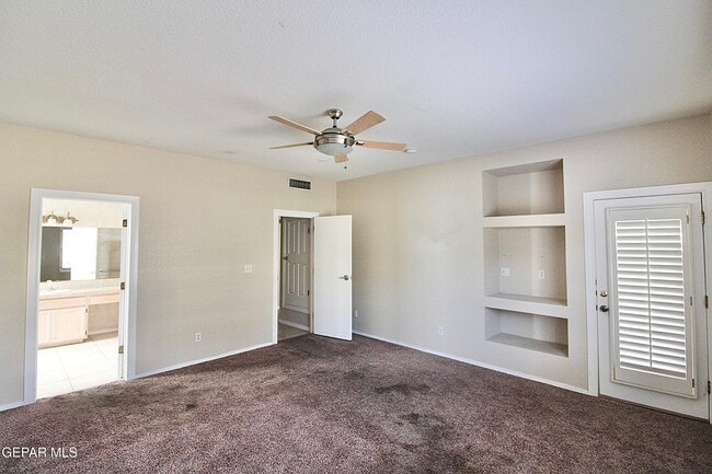 Building Photo - 6101 Los Siglos Dr