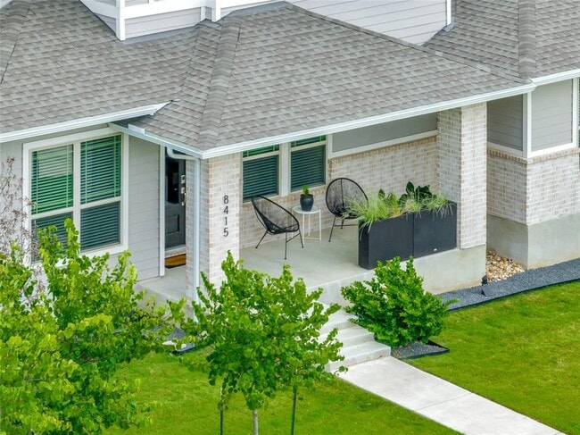 Building Photo - 8415 Laughlin Ln