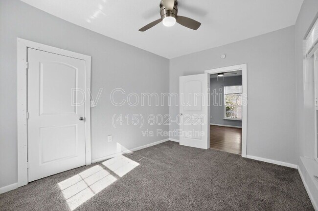 Building Photo - 3916 2nd St