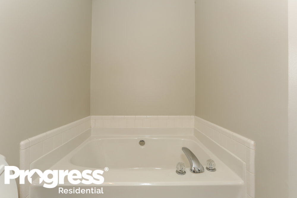 Building Photo - 4012 Mozart Ct