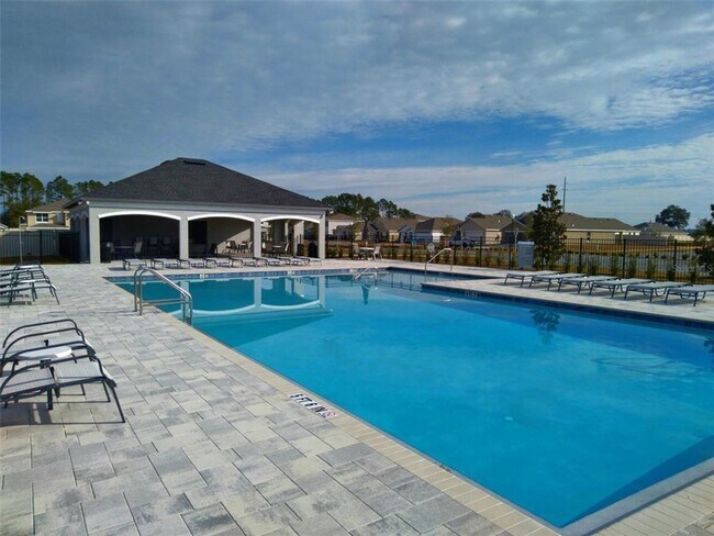 Building Photo - 4BR, 3BA 2-Story Home in Gated Community -...