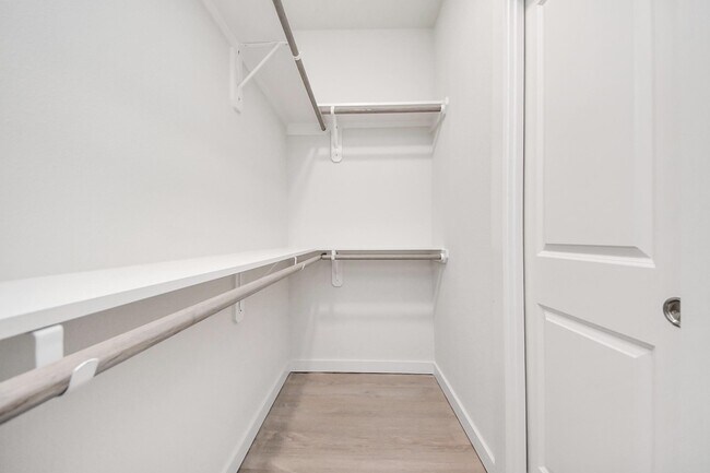 Building Photo - 7318 Leighton Mdw Ln