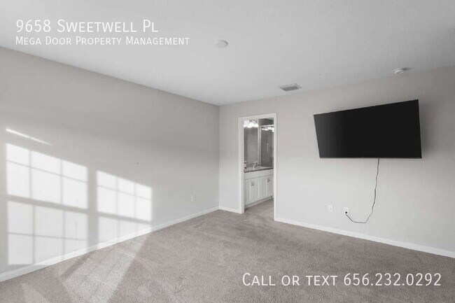 Building Photo - 9658 Sweetwell Pl