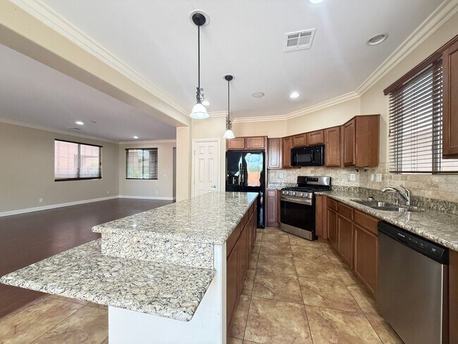 Building Photo - 116 Augusta Course Ave