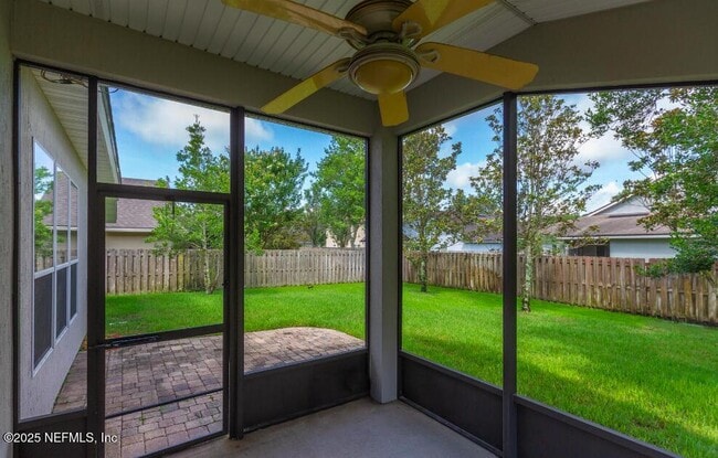 Building Photo - 1520 Summerdown Way