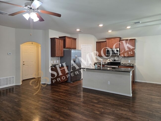 Building Photo - Park Meadows Subdivision