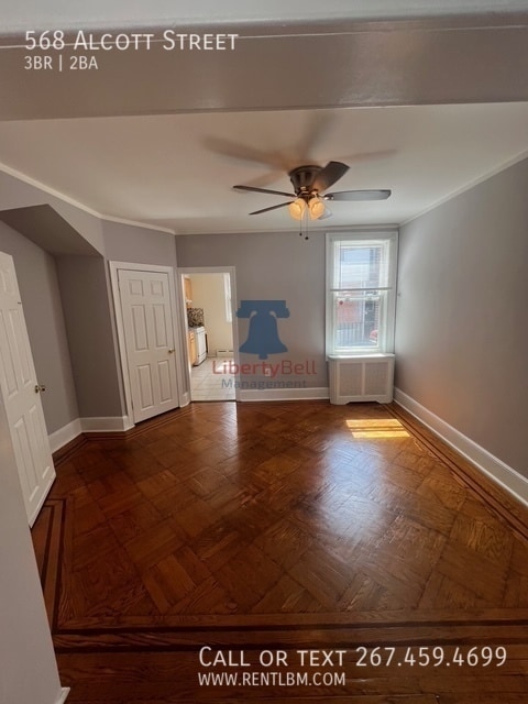 Building Photo - 568 Alcott St