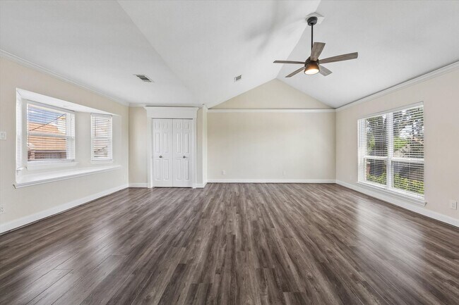 Building Photo - 1017 Nantucket Dr