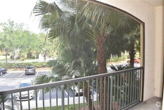 Building Photo - 11540 Villa Grand