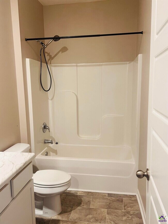 Building Photo - 118 Alton Tucker Sr. Boulevard