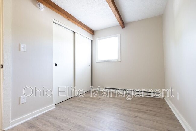Building Photo - 3090 Grasmere Ave