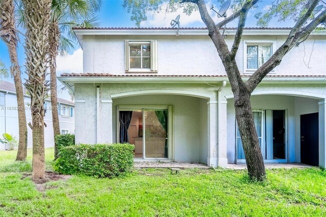Building Photo - 8206 SW 29th St
