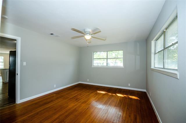 Building Photo - 104 Cole St