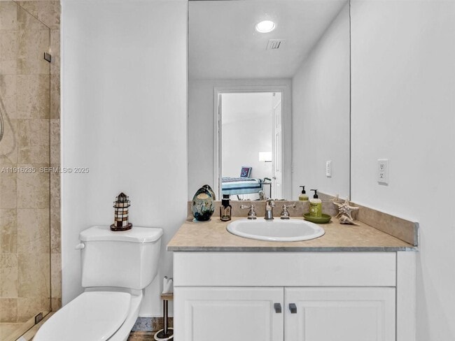 Building Photo - 3370 Hidden Bay Dr