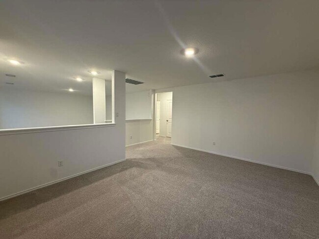 Building Photo - 17704 Sage Thrasher Dr