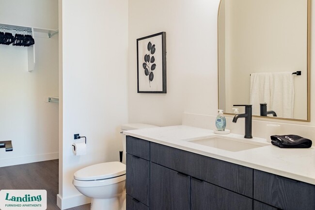 Building Photo - 357 E 500 S