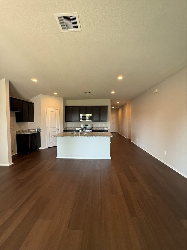 Building Photo - 11335 Dawn Beach Ln