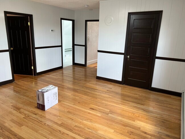 Living/Dining - 22 Norris Ave