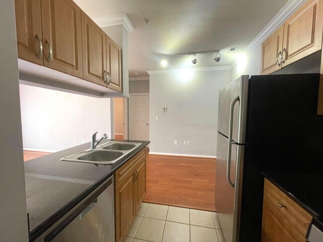 Building Photo - 12124 Garden Ridge Ln