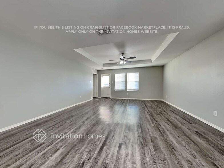 Building Photo - 112 Abelia Dr