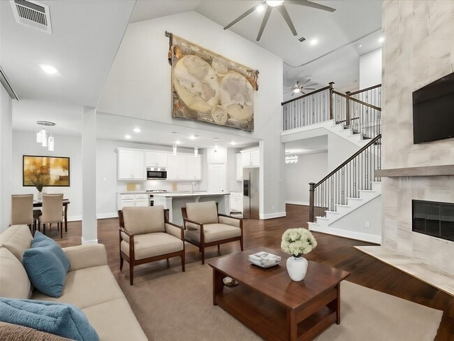 Building Photo - 1010 Bat Hawk Ct