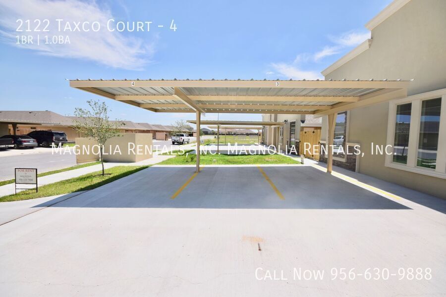 Building Photo - 2122 Taxco Ct