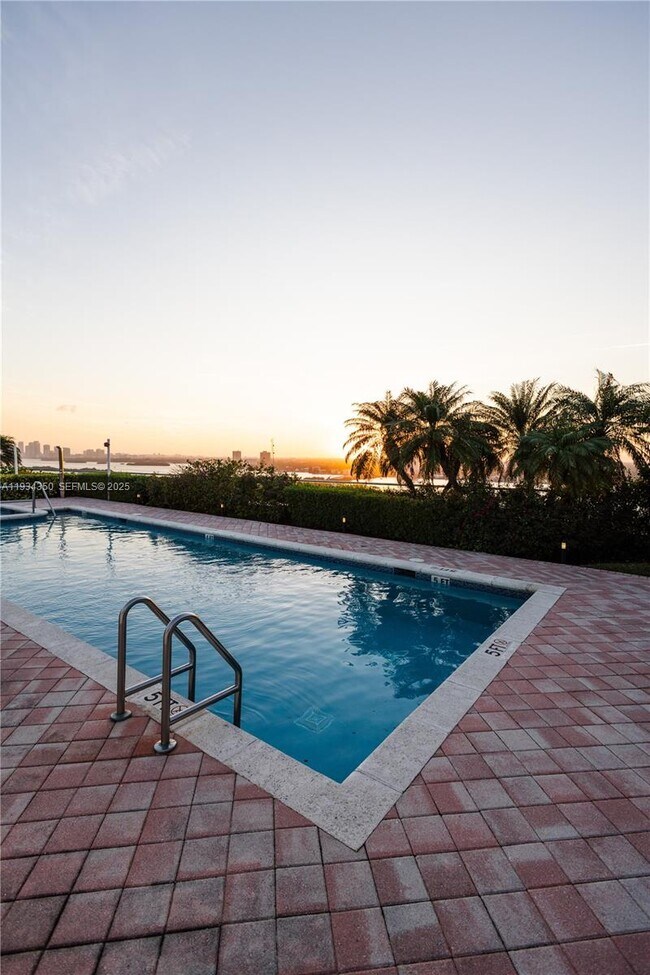 Building Photo - 7934 West Dr