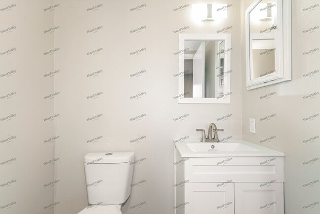 Building Photo - 2632 Falcons Way