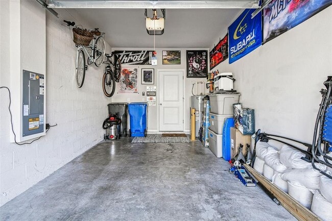 Building Photo - 2123 Laceflower Dr