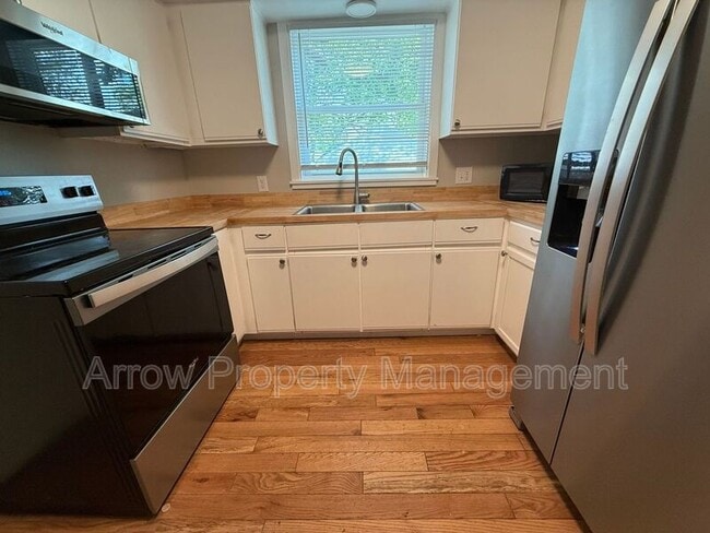 Building Photo - 2616 South St