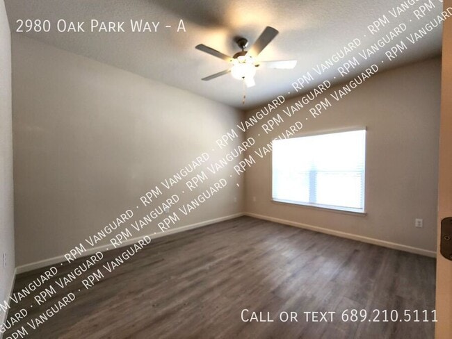 Building Photo - 2980 Oak Park Way