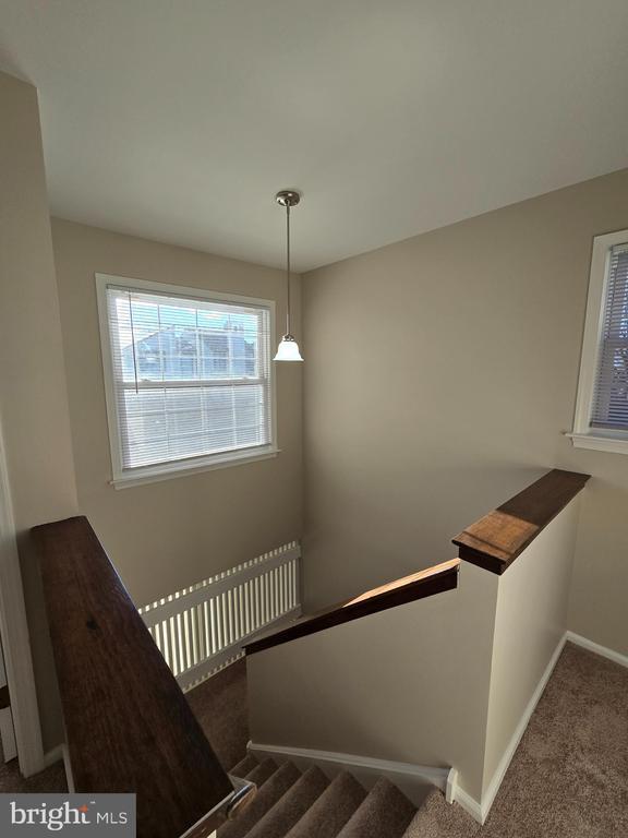 Building Photo - 18 Edinboro Cir