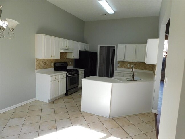 Building Photo - 1629 Amhearst Mill Dr