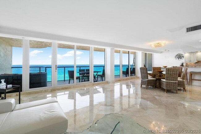 Building Photo - 2727 S Ocean Blvd