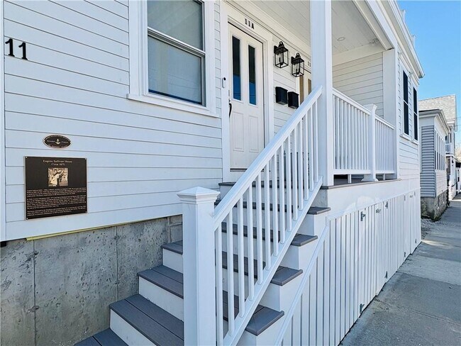 Building Photo - 11 W Narragansett Ave