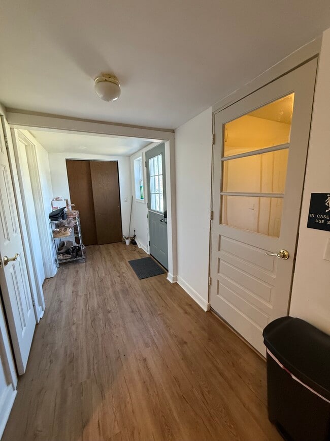 Building Photo - 45 Hazel St