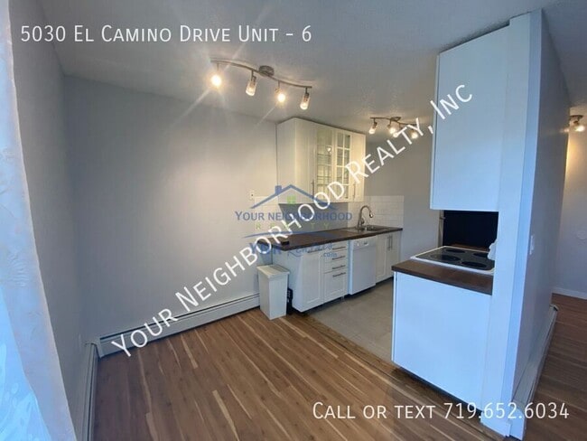 Building Photo - 5030 El Camino Dr