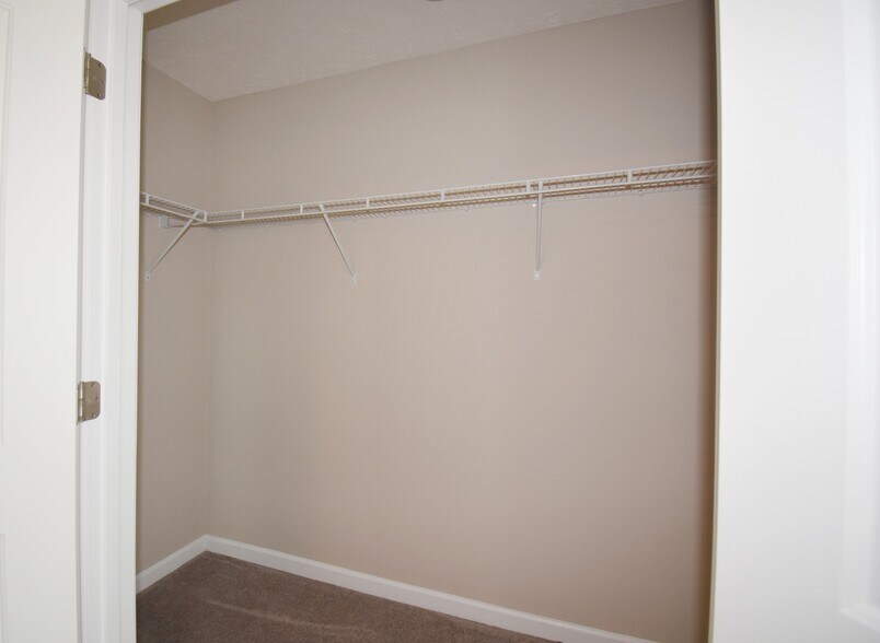 Building Photo - 5335 Tony Lama Ln
