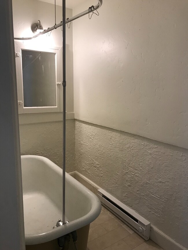 Building Photo - Four Todd Boys LLC