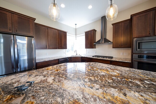 Building Photo - 9352 Wilderness Cove