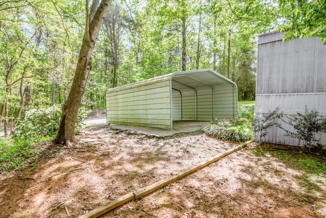 Building Photo - 7967 Caswell Rd