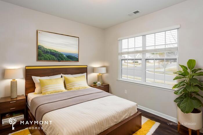 Building Photo - 118 Southhampton St