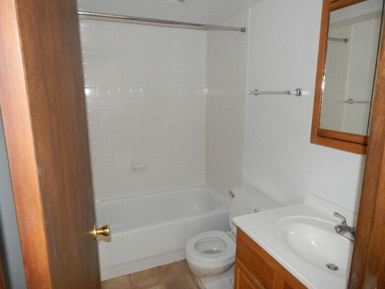 Building Photo - 2543 17th St