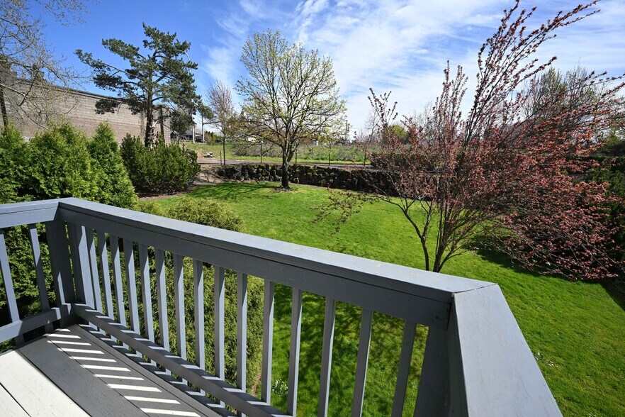 Building Photo - 12458 SE 110th Ct