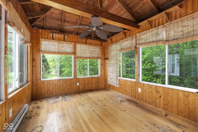 Building Photo - 1361 Midway Ct