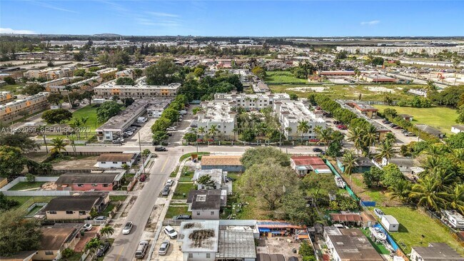 Building Photo - 3291 NW 132nd Terrace