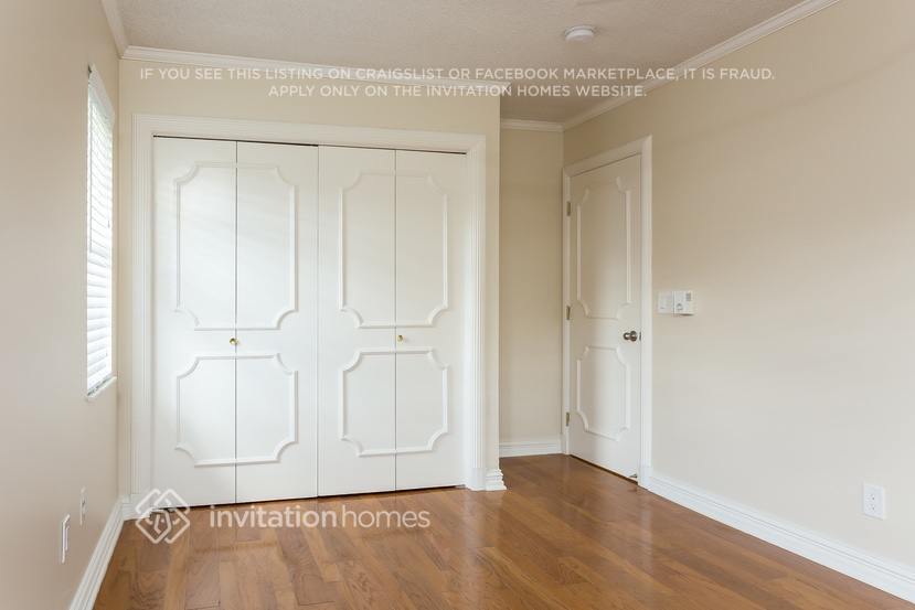 Building Photo - 12912 Buckland St